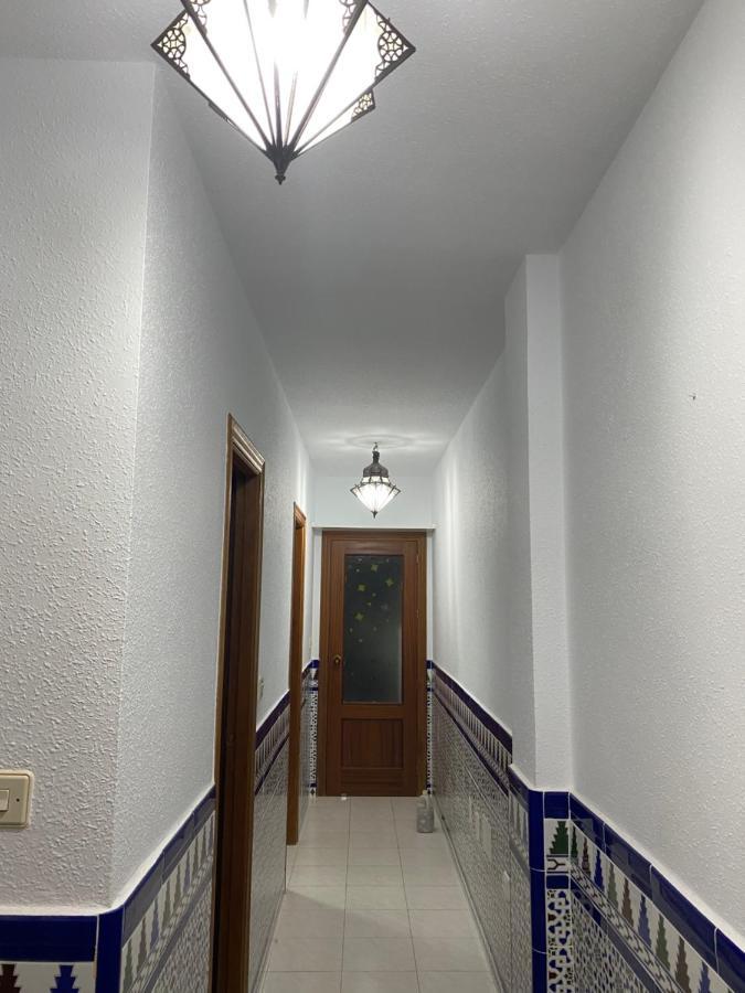 Apartamento Andalucia - Sea View, Beach, Marina, Lift & Free Parking Гарруча Экстерьер фото
