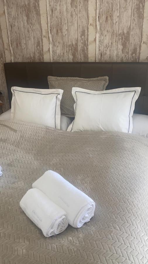 Apartamento Andalucia - Sea View, Beach, Marina, Lift & Free Parking Гарруча Экстерьер фото